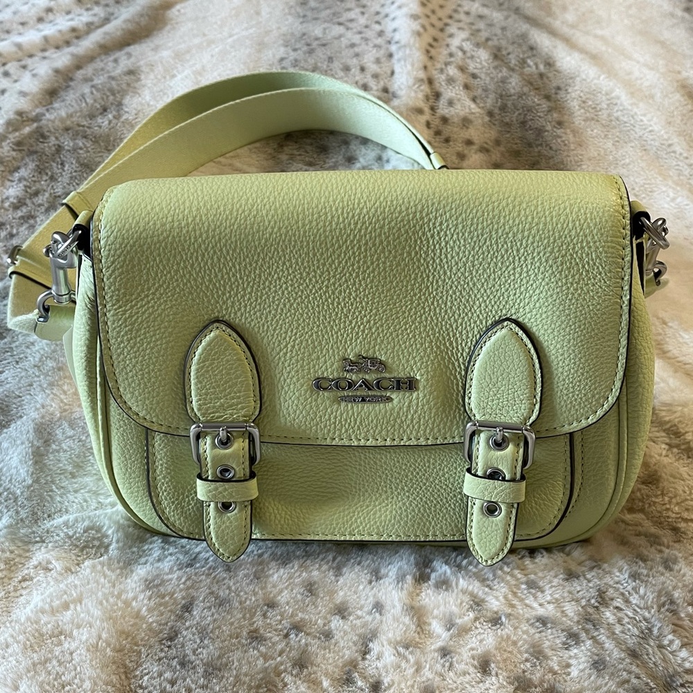 Coach Lucy Pale Lime Green Pebbled Crossbody Bag